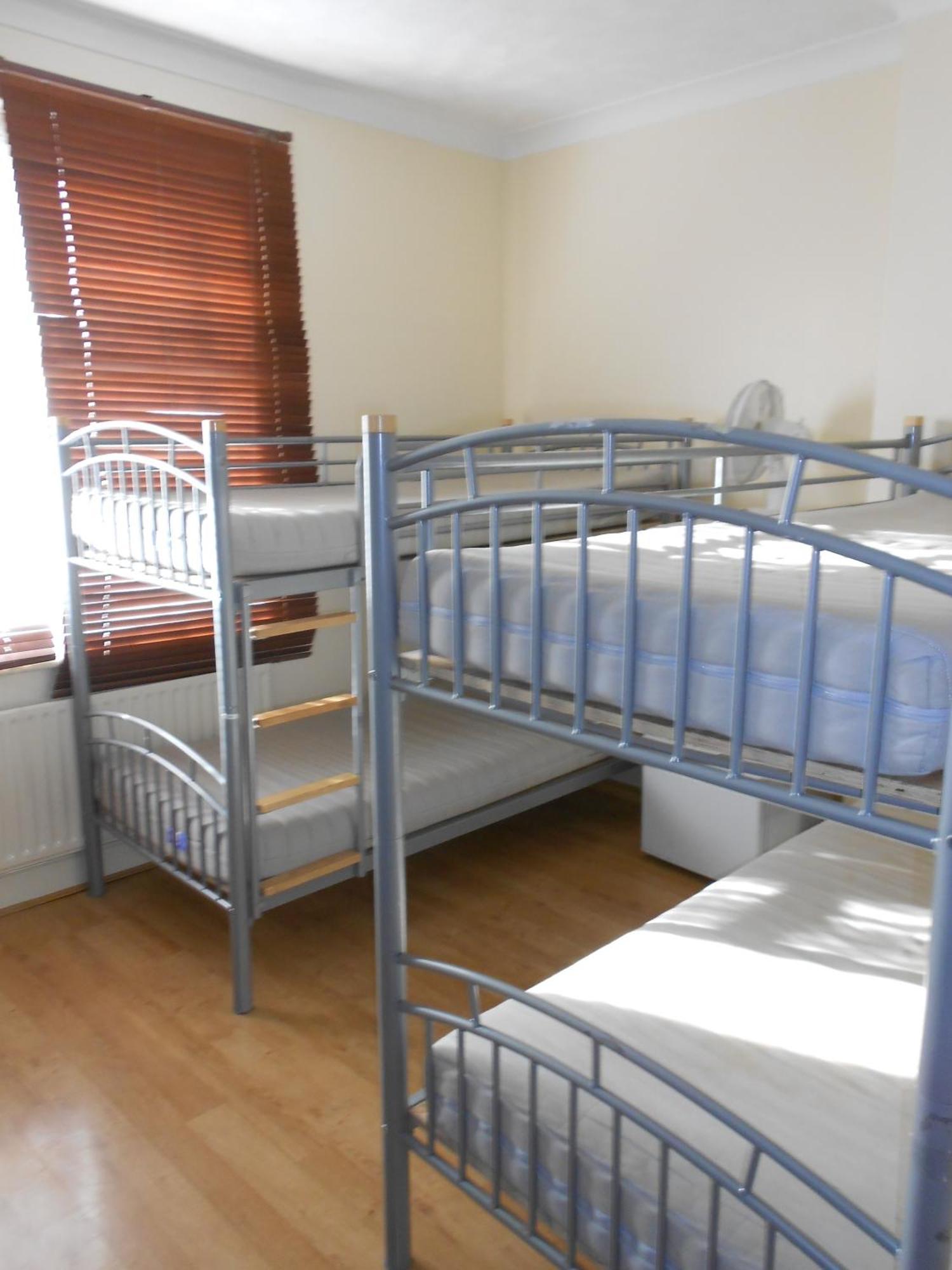 24/7 London Hostel エクステリア 写真