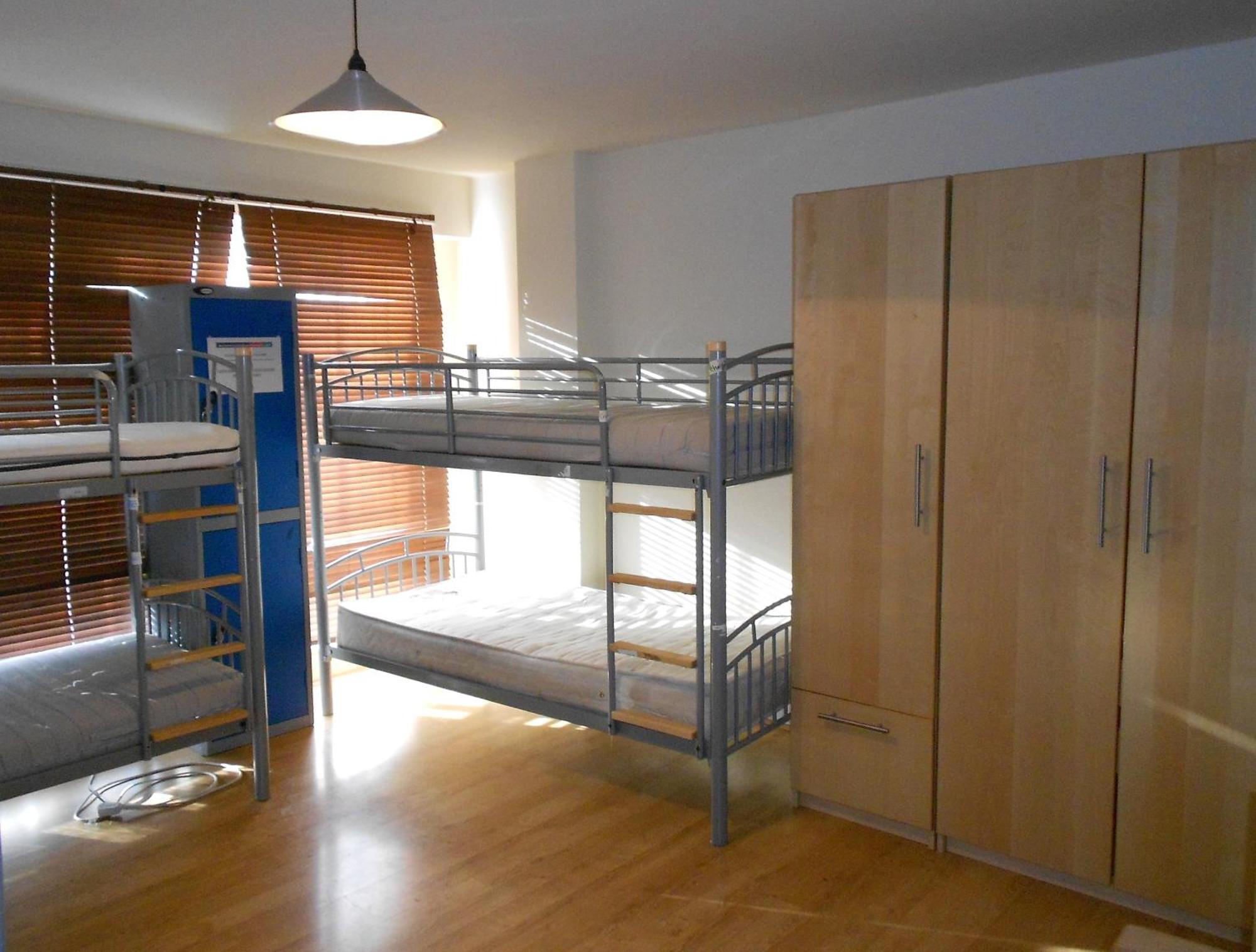 24/7 London Hostel エクステリア 写真
